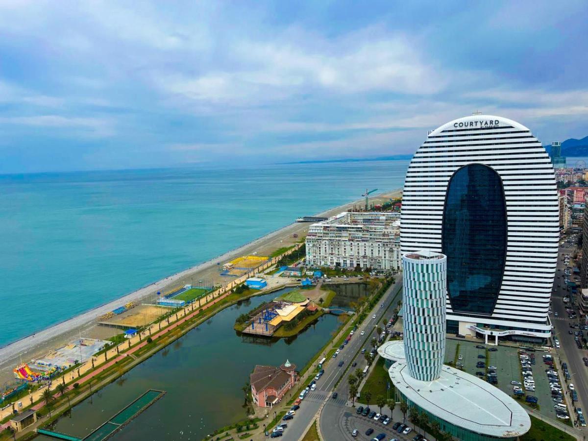 אפרטהוטל באטומי Orbi City Sea View - Special Category מראה חיצוני תמונה